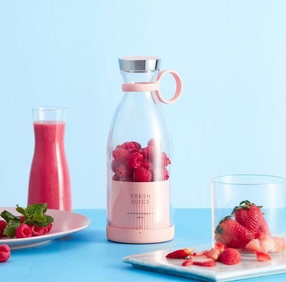 Traverl Portable Mini Juice Blender “Your Pocket-Sized Juice Bar.”